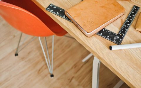 柴犬的微笑是真的开心吗？看懂这5个行为信号才知道柴犬情绪真相