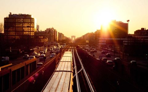 柴犬冬天不能用热水洗澡？低温洗澡的危害与正确护理方法